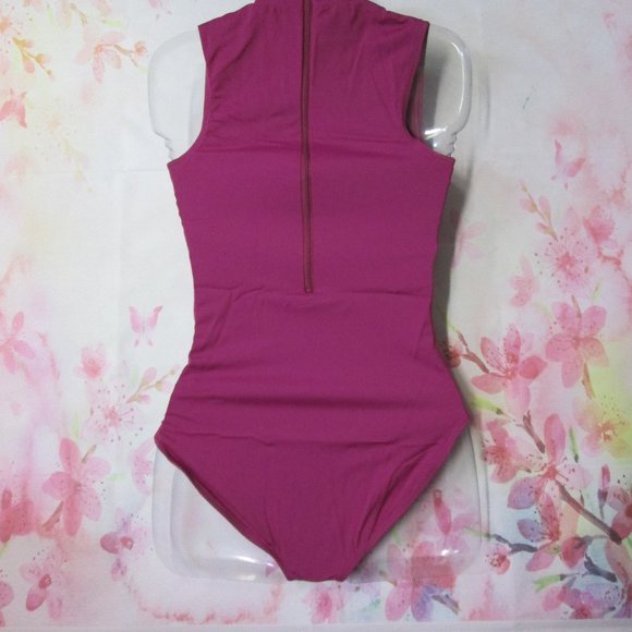 Balera Magenta Sleeveless Leotard - Picture 3 of 4
